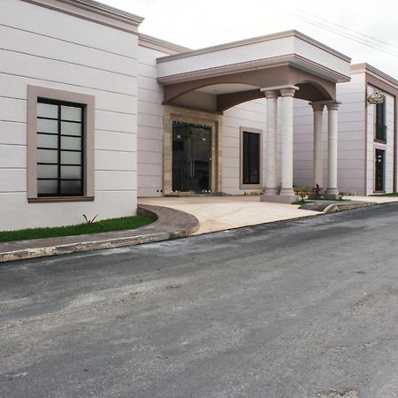 Hotel Los Frailes, Valladolid, Yucatan วัลลาโดลิด ภายนอก รูปภาพ