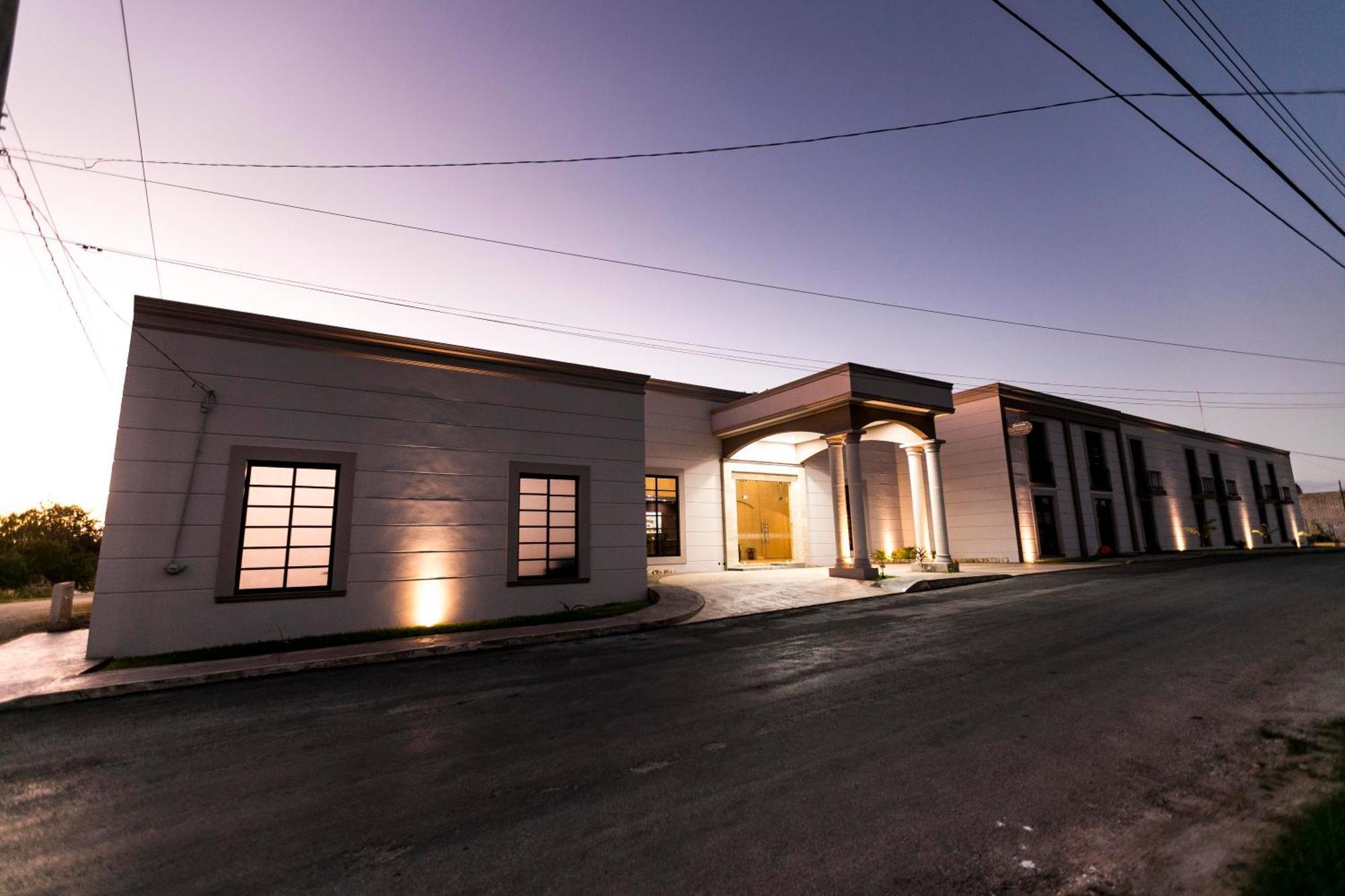 Hotel Los Frailes, Valladolid, Yucatan วัลลาโดลิด ภายนอก รูปภาพ