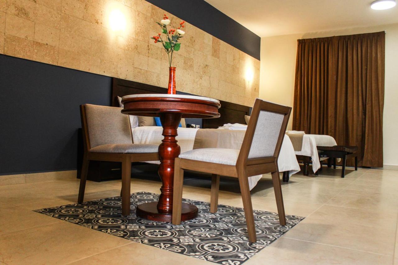 Hotel Los Frailes, Valladolid, Yucatan วัลลาโดลิด ภายนอก รูปภาพ