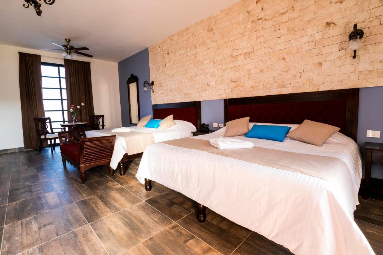 Hotel Los Frailes, Valladolid, Yucatan วัลลาโดลิด ภายนอก รูปภาพ