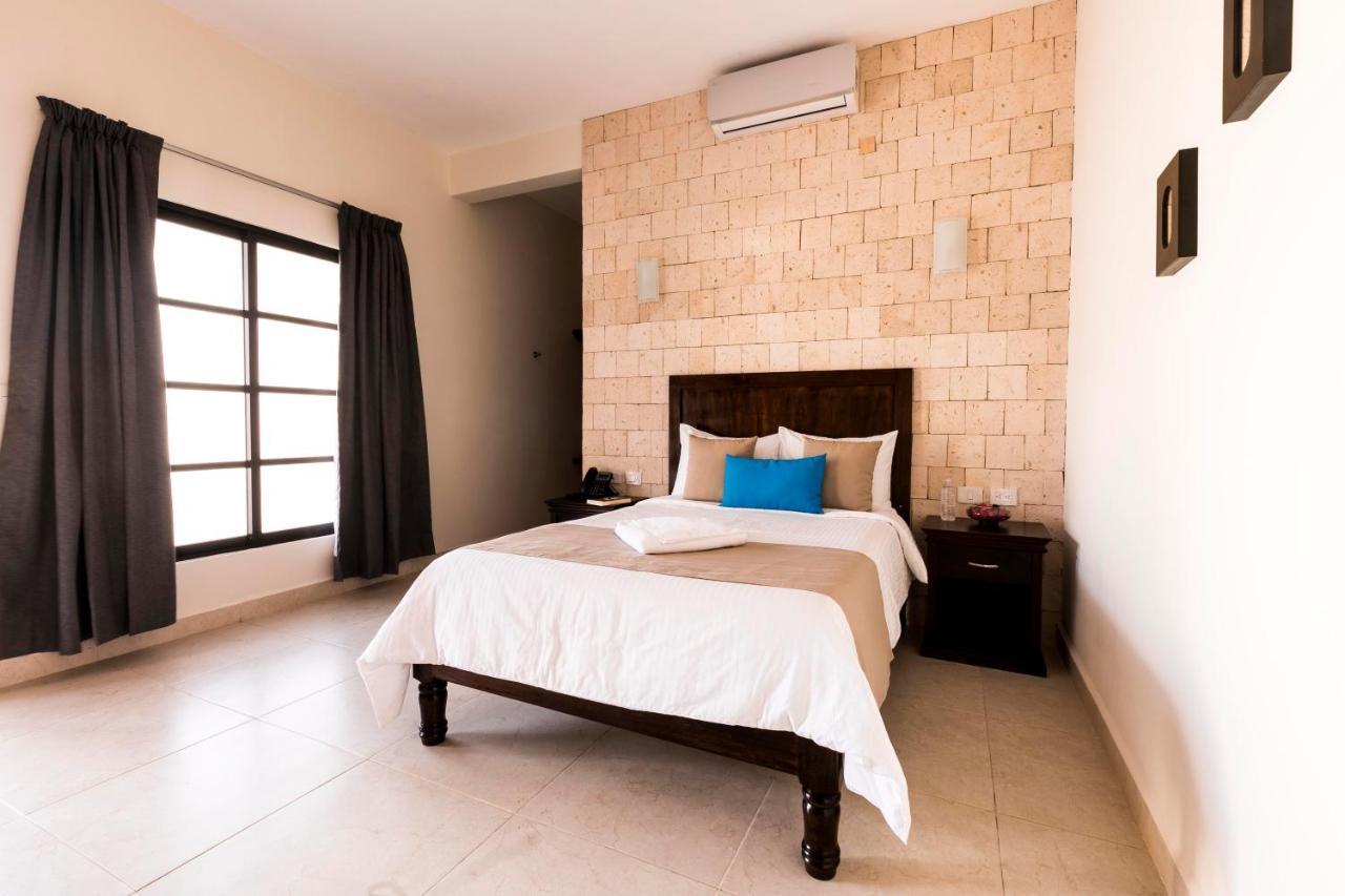 Hotel Los Frailes, Valladolid, Yucatan วัลลาโดลิด ภายนอก รูปภาพ