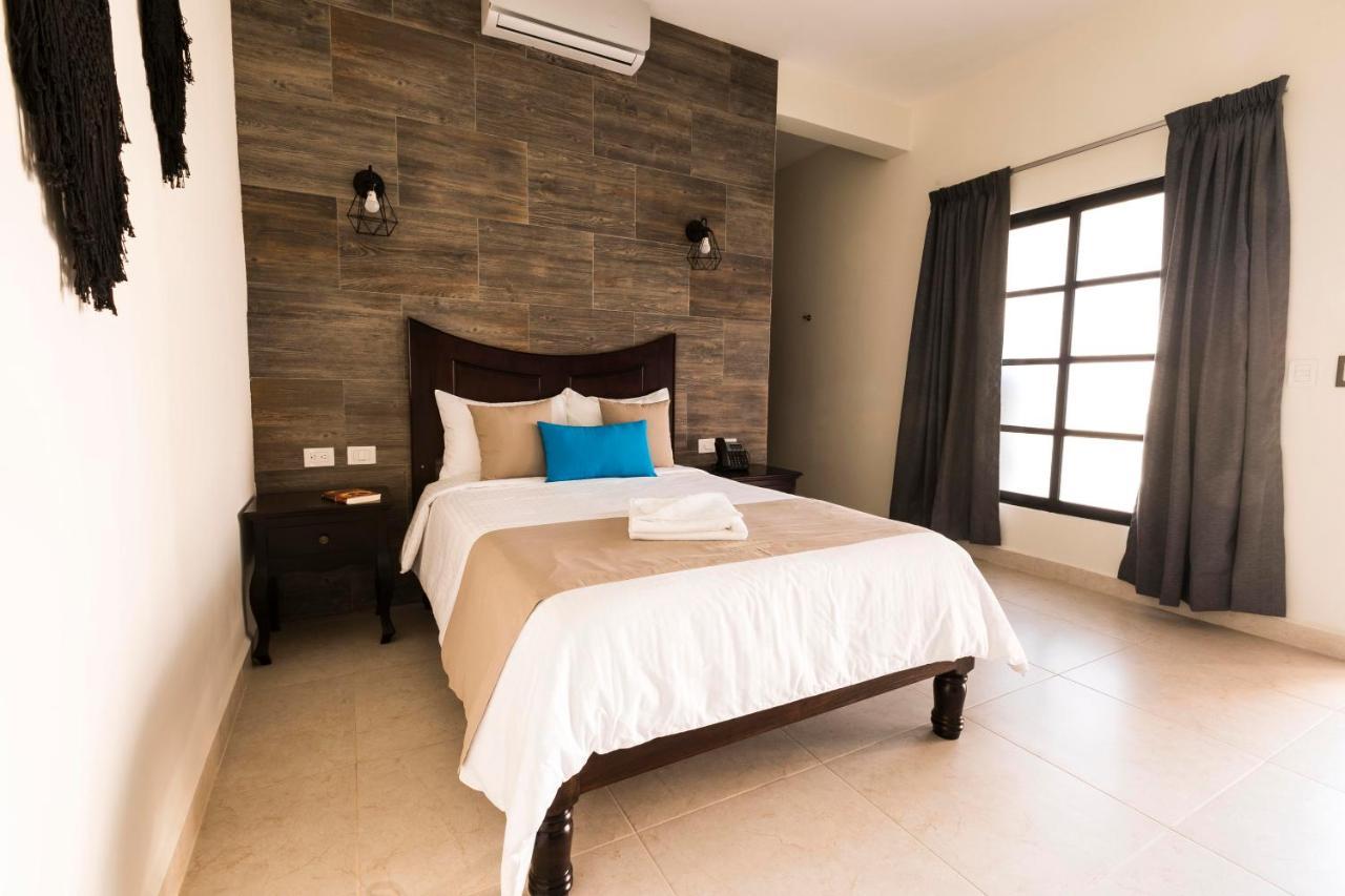 Hotel Los Frailes, Valladolid, Yucatan วัลลาโดลิด ภายนอก รูปภาพ