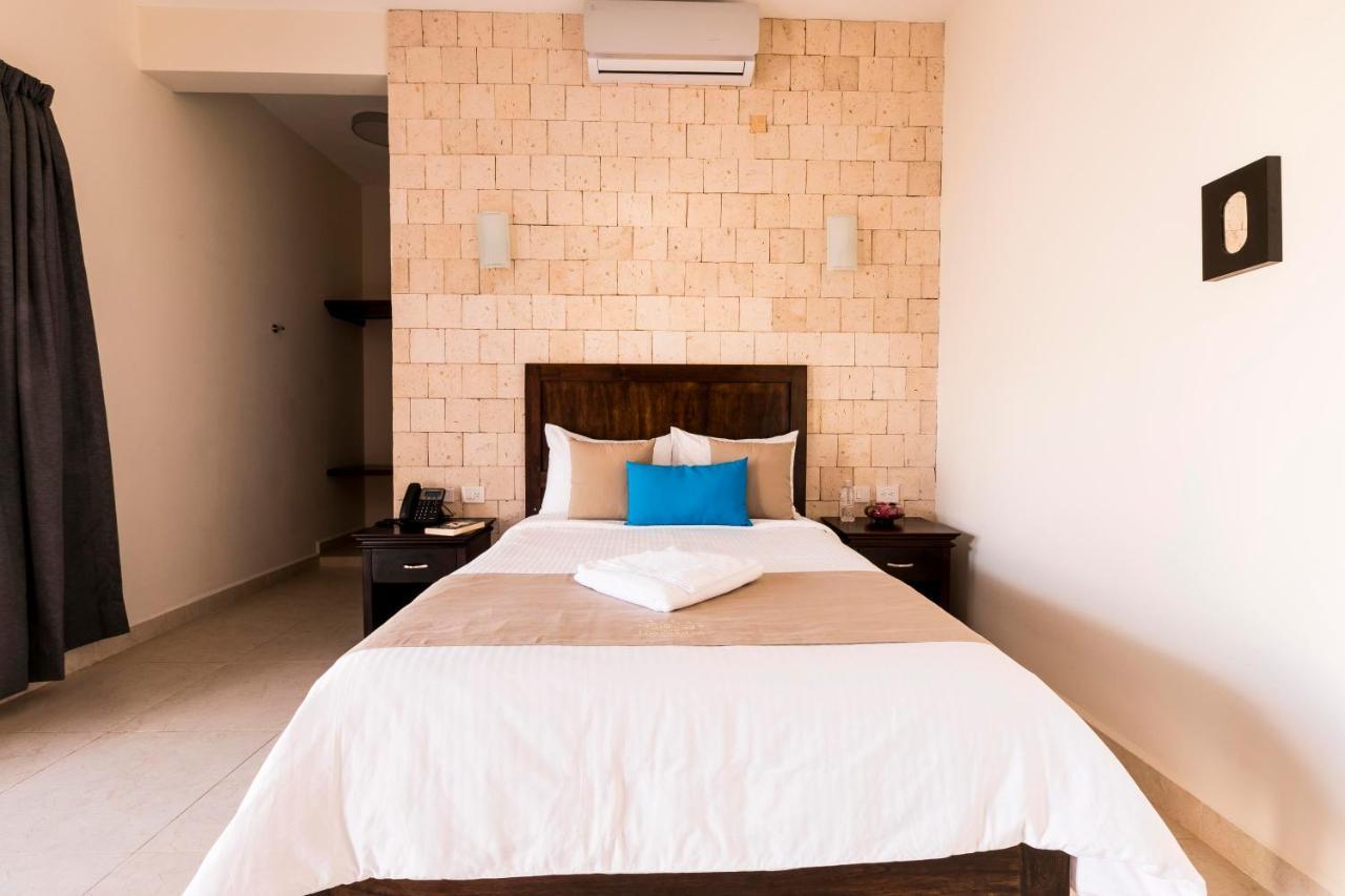 Hotel Los Frailes, Valladolid, Yucatan วัลลาโดลิด ภายนอก รูปภาพ